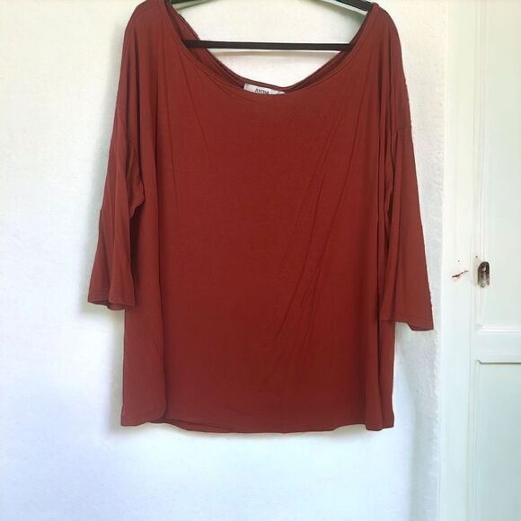 Justfab Women's Solid Off-Shoulder Boat Neck Dolman Top Red Size 1X - Picture 1 of 8